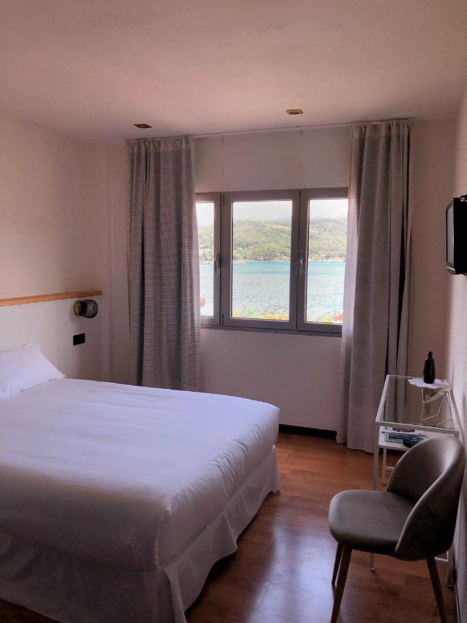 Hotel As Hortensias Corcubion Ngoại thất bức ảnh